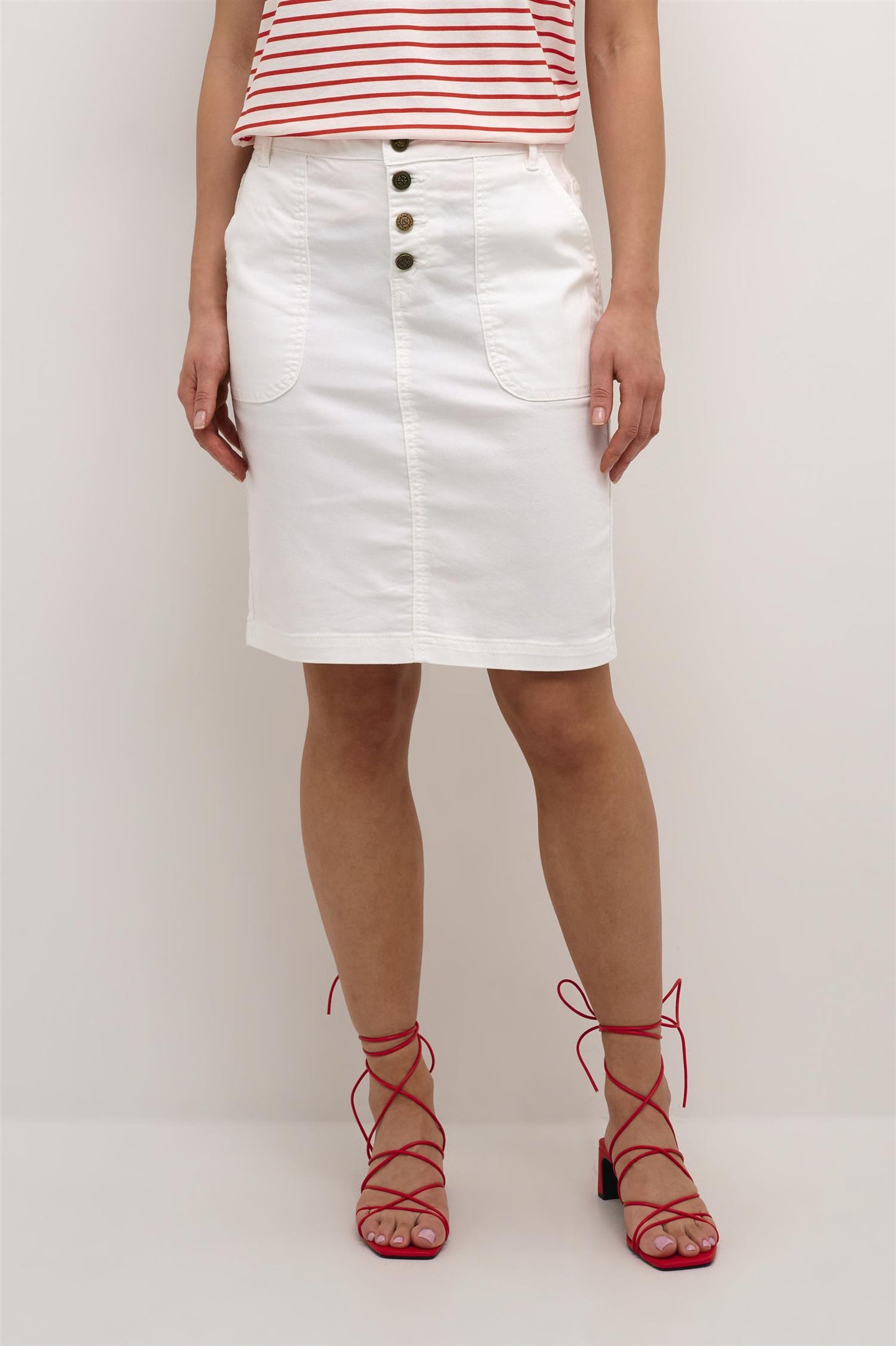 Culture Bentha Button Skirt Spring Gardenia