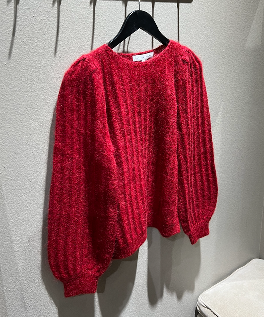 Dear Dharma Wavy Sweater Cherry