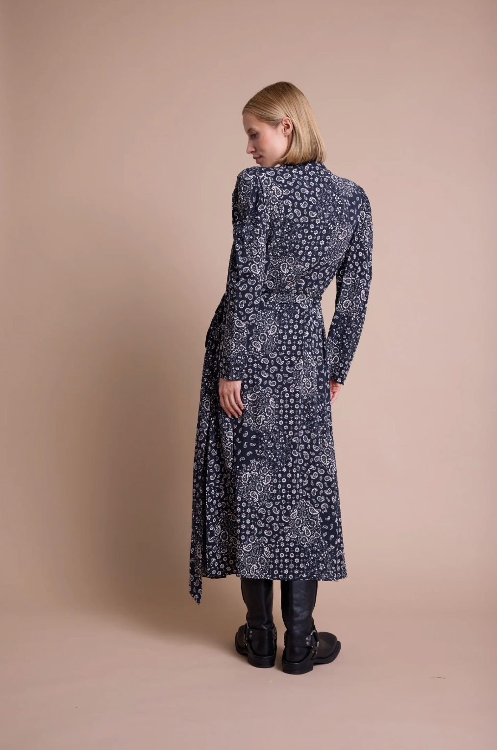 Line of Oslo Scarlett Paisley