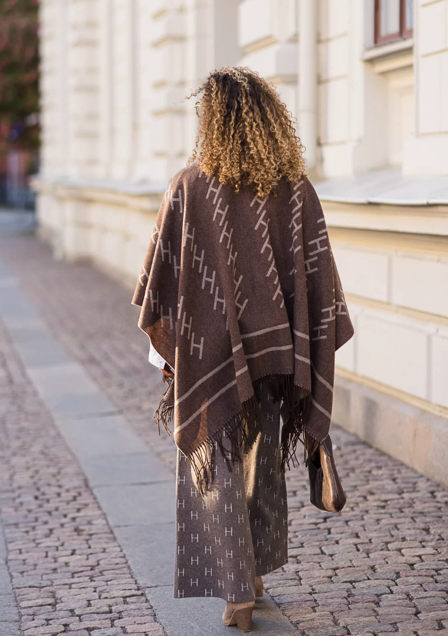 HÉST London Shawl Brown With Beige